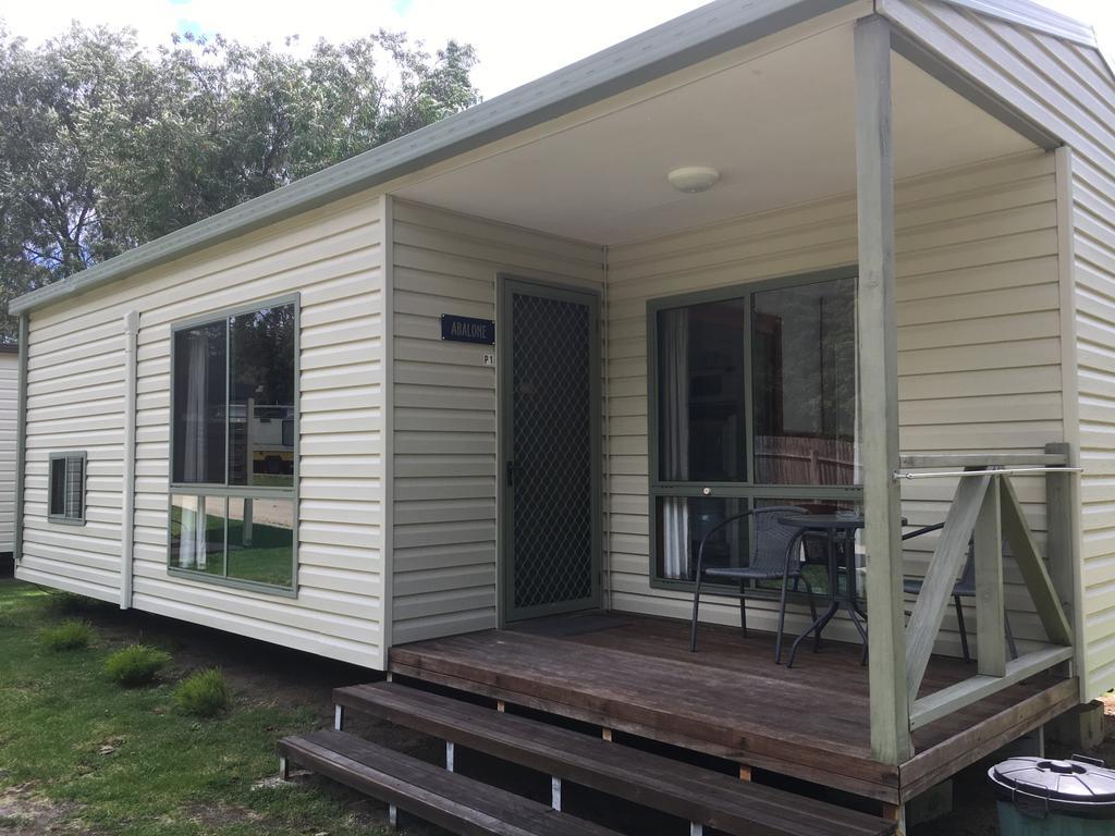 A'Wangralea Caravan Park Маллакута Екстер'єр фото